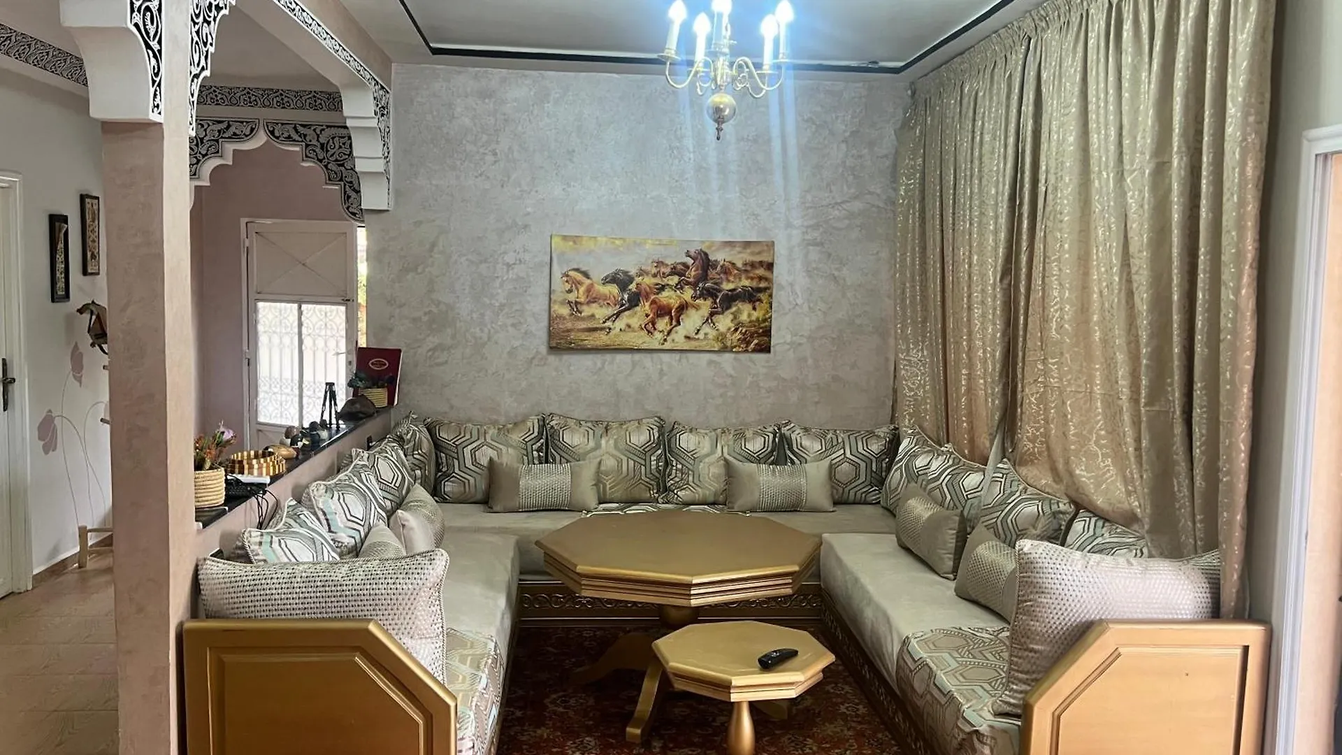 Ilafe Farmhouse, Villa avec piscine chauffée privée et Jacuzzi pour familles Marrakesh